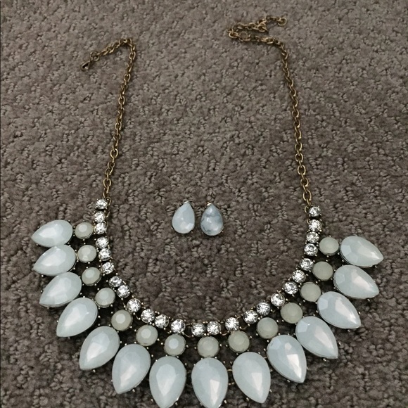 Jewelry sets! - Picture 6 of 8